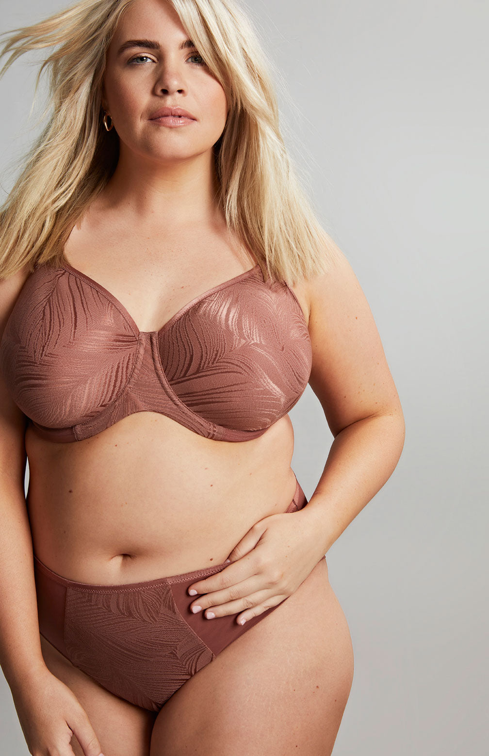 Sculptresse-Illuminate culotte bois de ronce