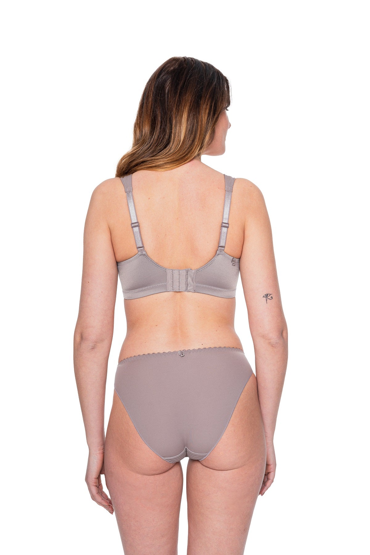 Louisa Bracq-Élise slip taille basse taupe