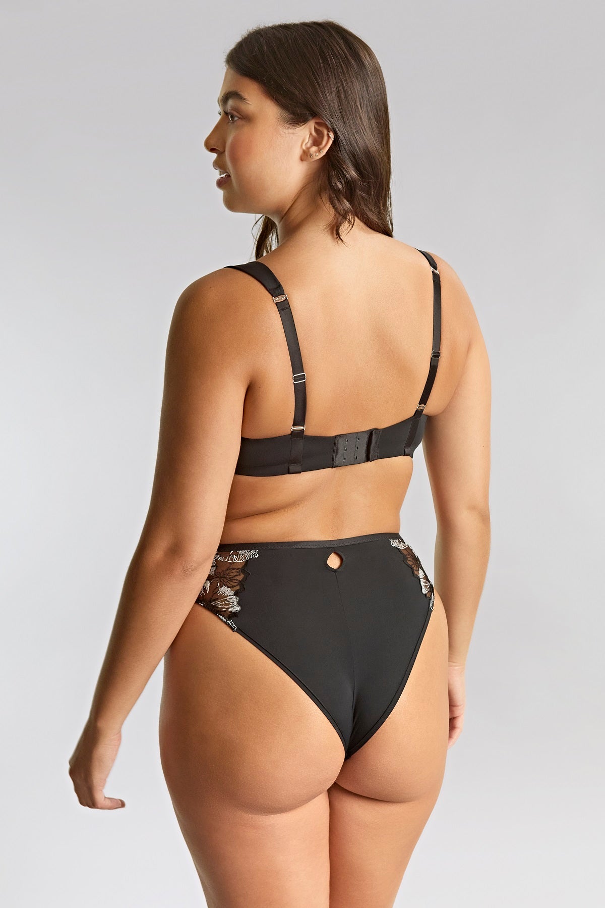 Panache-Marlene soutien-gorge balconnet à armatures noir