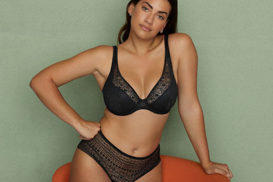 Primadonna Twist-Epirus soutien-gorge demi mousse plongeant noir